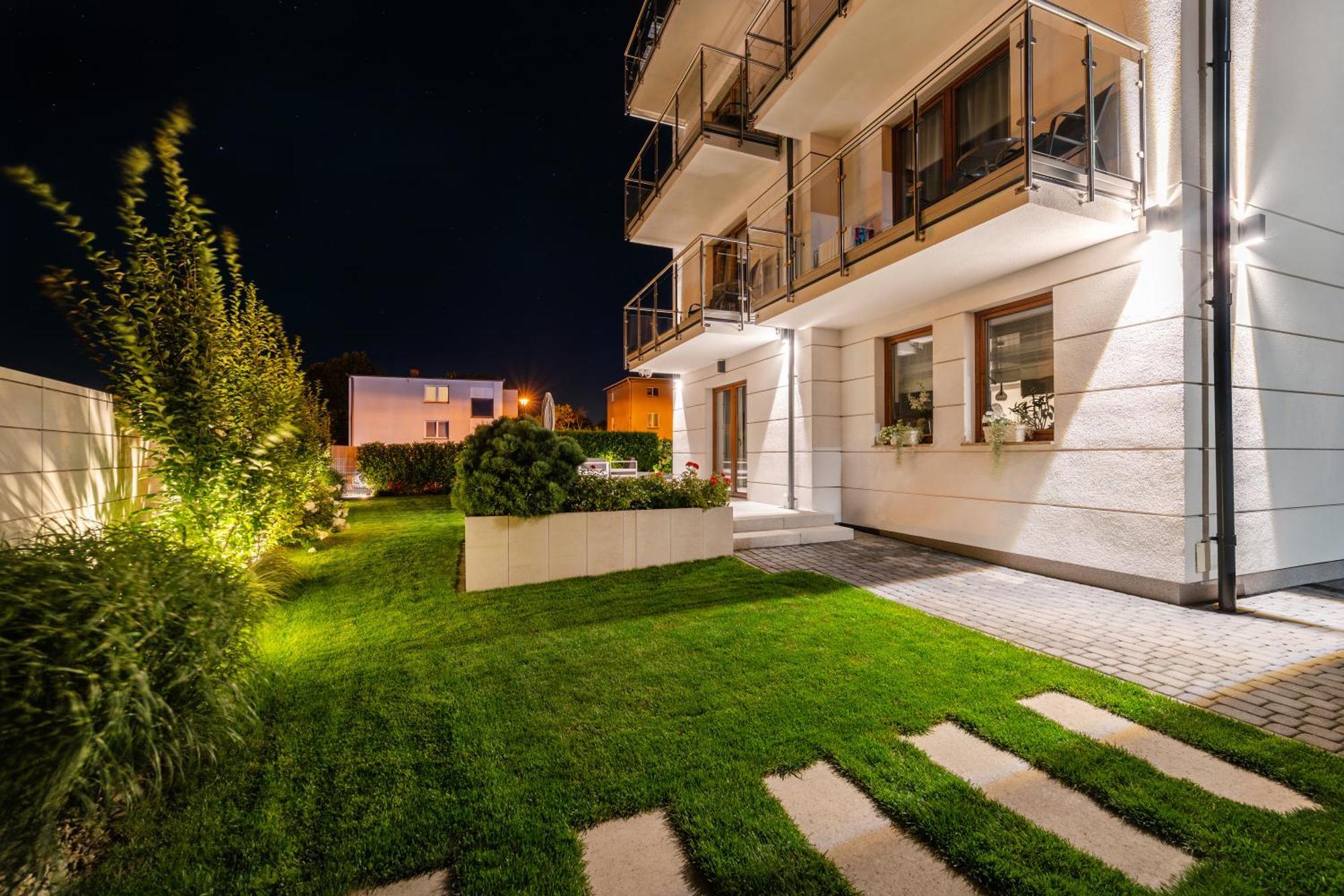 Apartamenty I Pokoje Goscinne Relax Ястарня Екстериор снимка